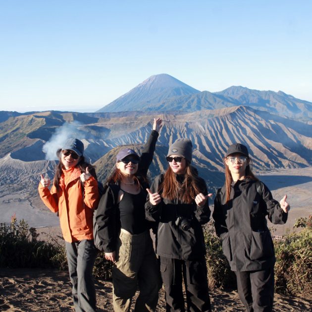 Discover the beauty of one of Indonesia’s most famous active volcano Mount Bromo